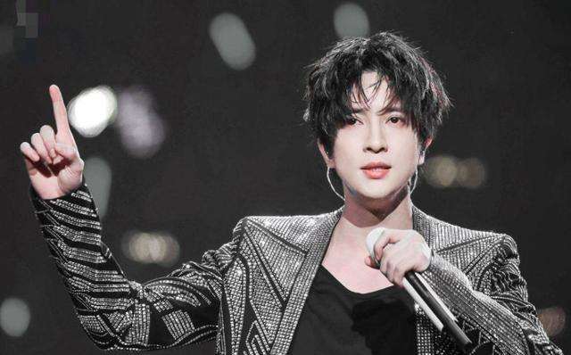 薛之谦南京演唱会2023票价、地点、时间 薛之谦南京演唱会2023票价、地点、时间