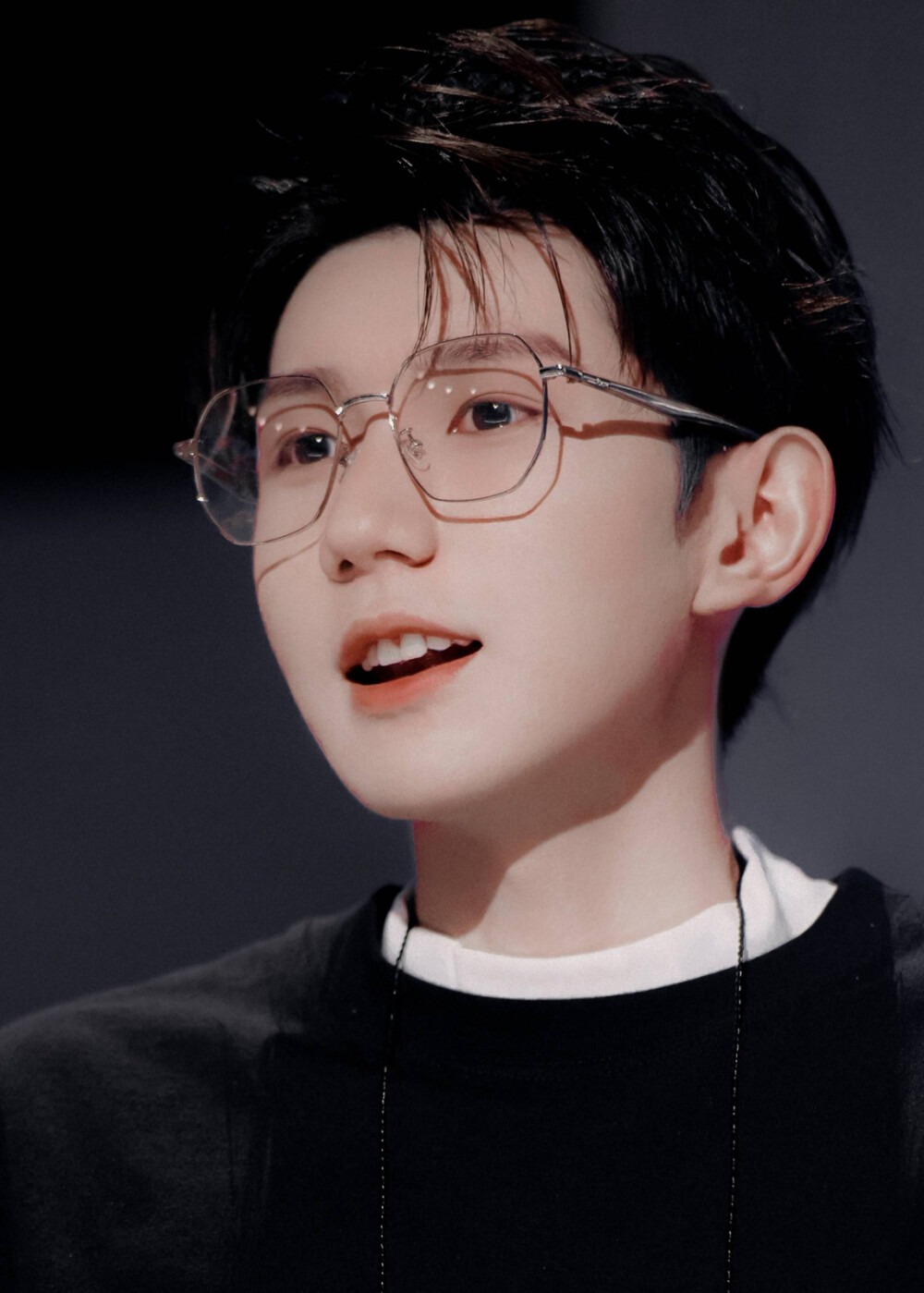 2023王源重庆演唱会(时间+地点+门票)信息一览