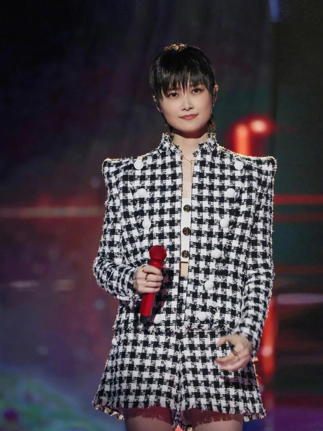 2023李宇春上海演唱会（6月16日）门票价格是多少？