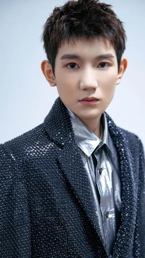 2023王源重庆演唱会(5月27日)【在线订票】 2023王源重庆演唱会(5月27日)【在线订票】