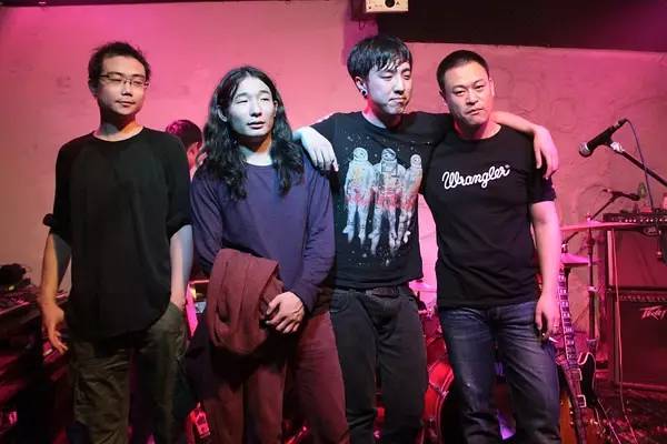 2023万能青年旅店上海演唱会（6月10日）演出安排（时间、地点、票价）