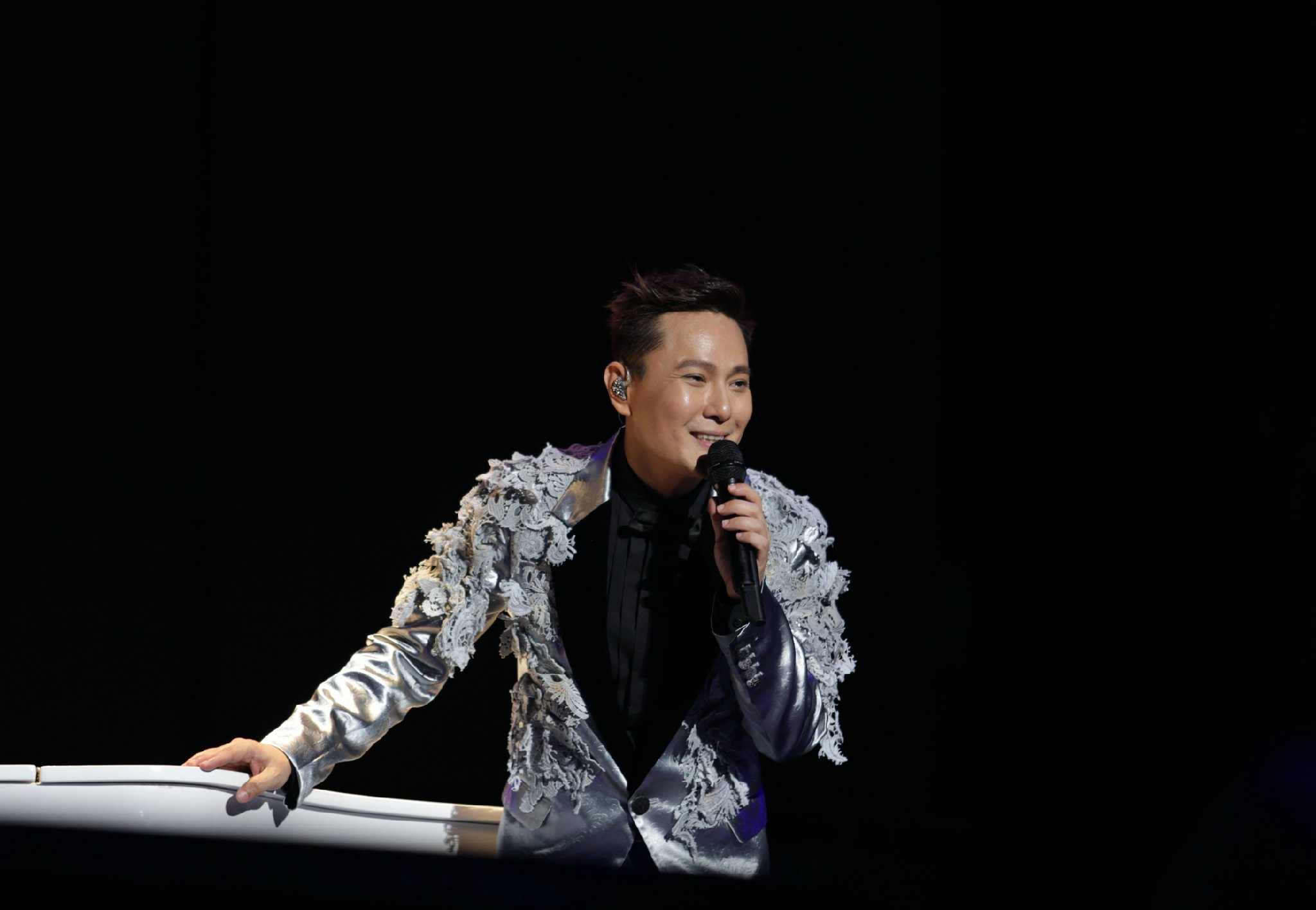 2023张信哲郑州演唱会（9月2日）时间安排+门票价格