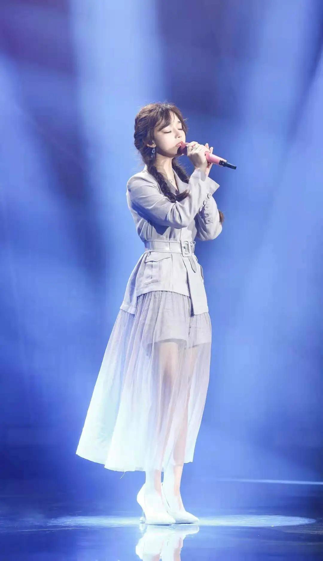 2023黄霄雲广州演唱会（9月19日）(时间+地点+票价)一览