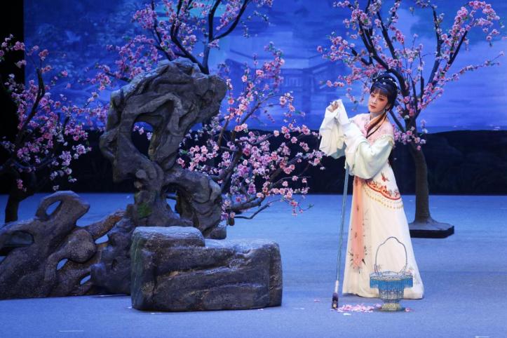 2023上海越剧院 越剧《红楼梦》(尹袁版)-深圳站 2023上海越剧院 越剧《红楼梦》(尹袁版)-深圳站