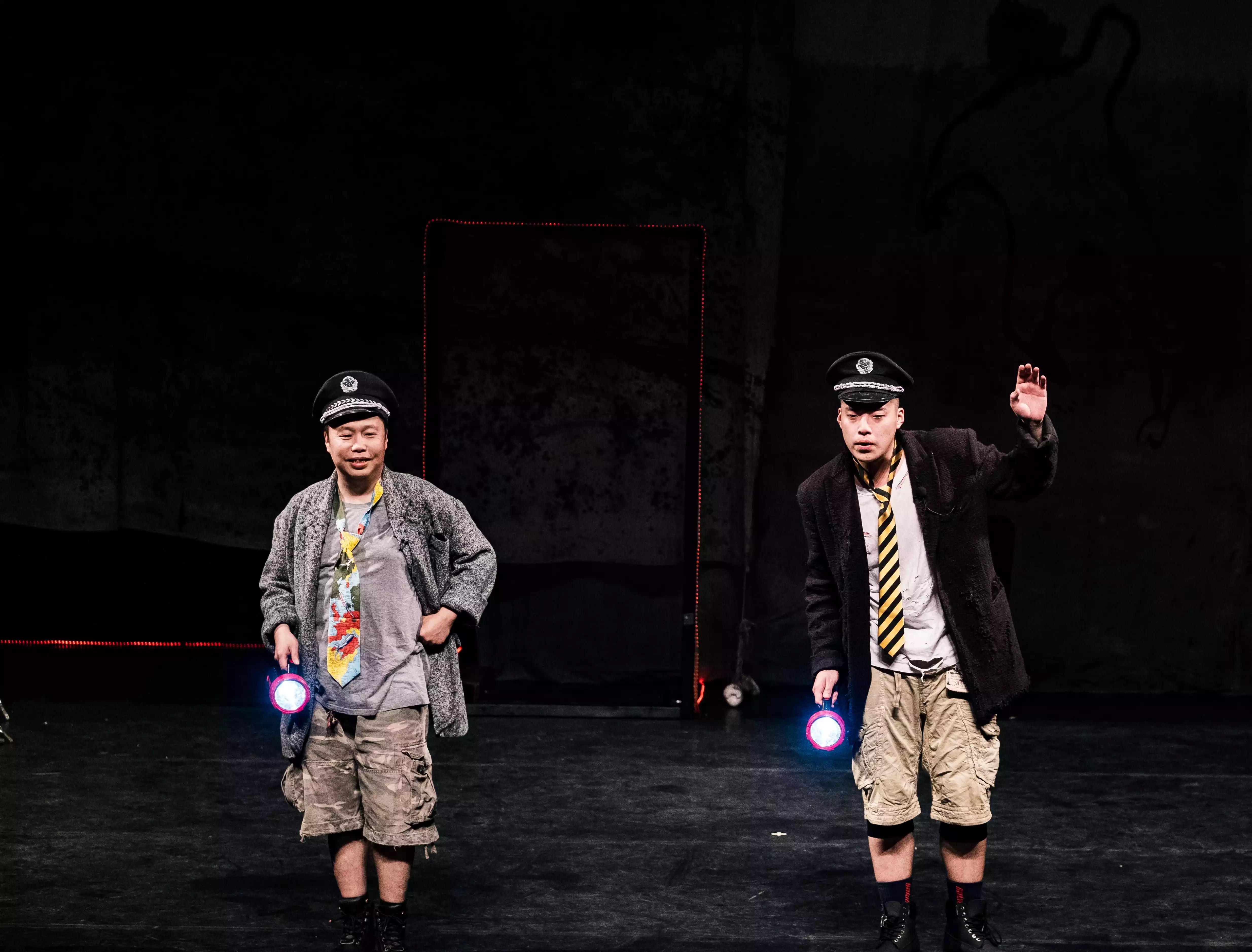 2023舞台剧《两只狗的生活意见》郑州站（10月3/4日）演出信息、订票链接