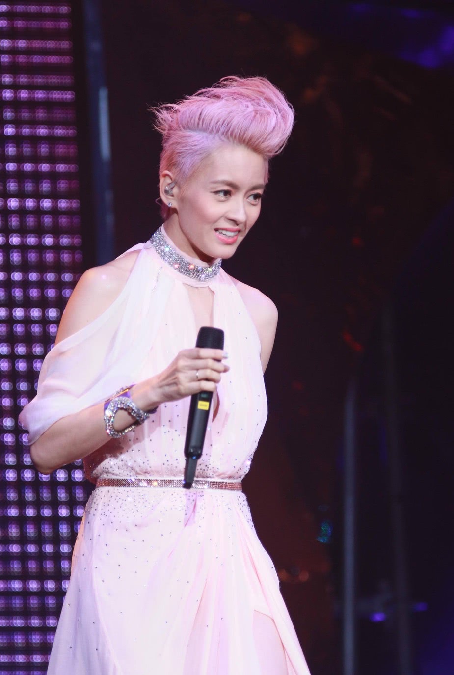 2023梁咏琪东莞演唱会（8月26日）门票预订、开售时间、演出安排