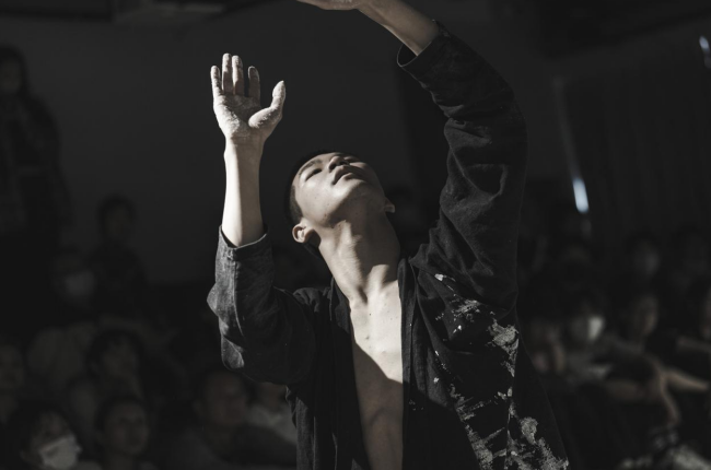 2023舞蹈剧场《两个人》-郑州站 2023舞蹈剧场《两个人》-郑州站