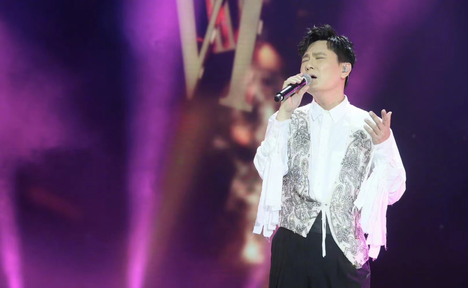 2023张信哲广州演唱会（8月26日）会唱哪些歌曲？门票在哪买？