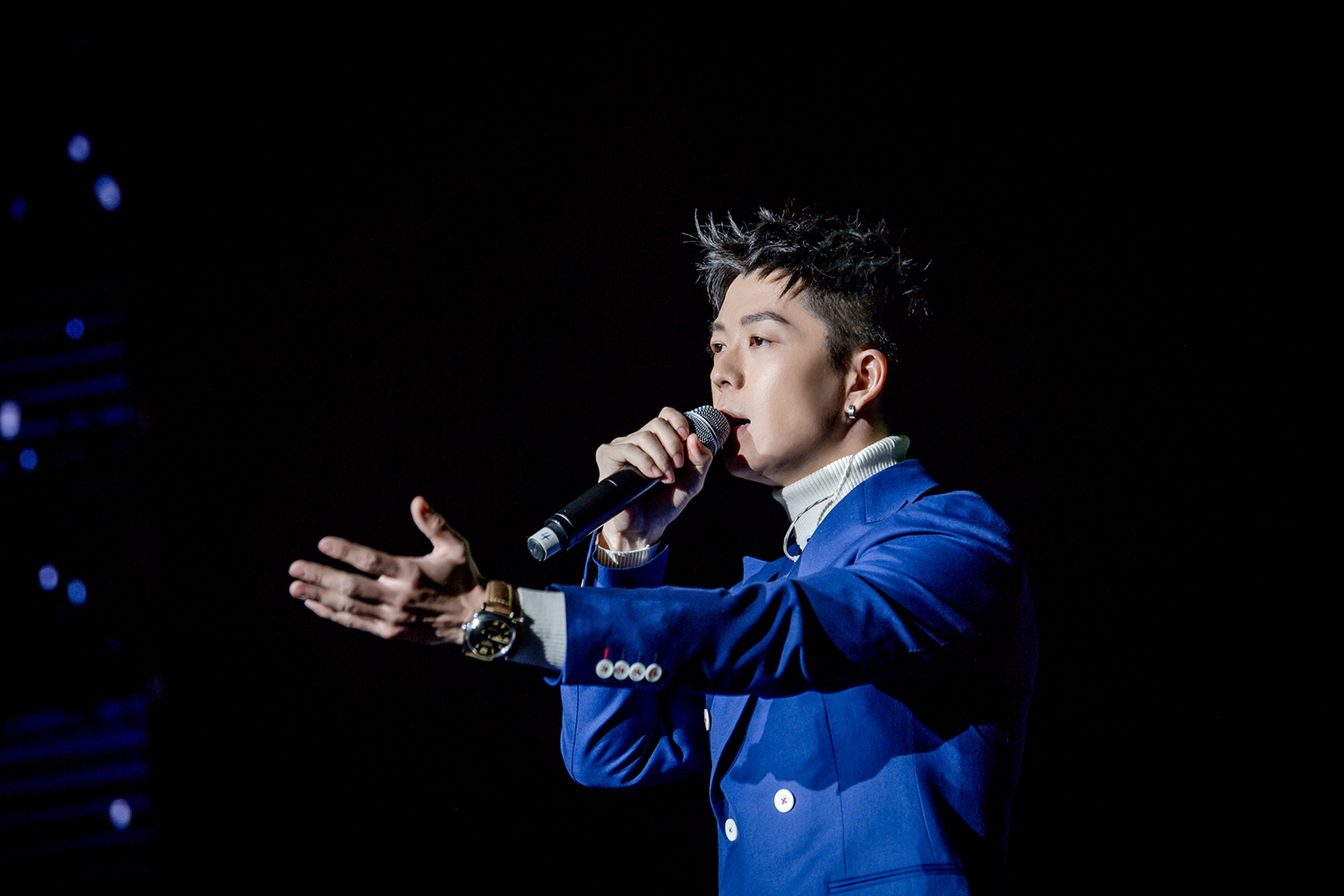 2023王栎鑫上海演唱会门票价格及票地址