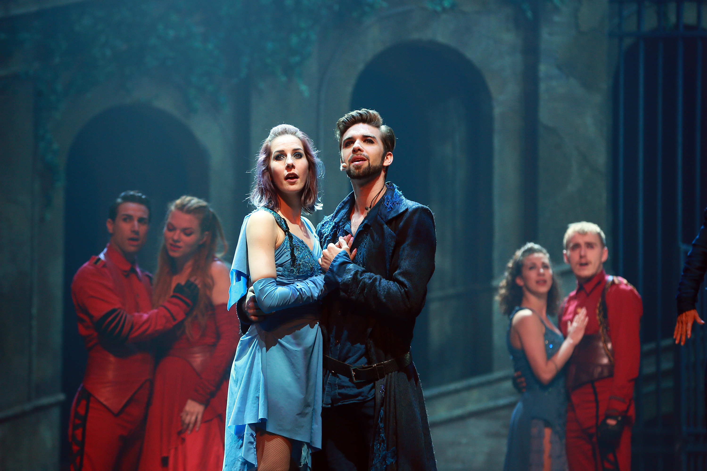 2023话剧《罗密欧与朱丽叶》郑州站(10月31日)演出详情及购票信息 2023话剧《罗密欧与朱丽叶》郑州站(10月31日)演出详情及购票信息