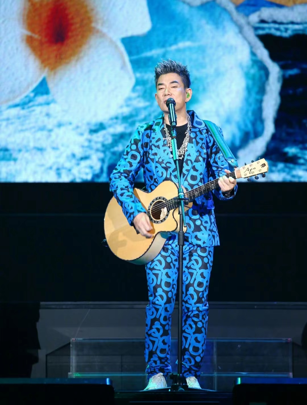 2023任贤齐哈尔滨演唱会（11月10日/11日）行程安排及购票指南