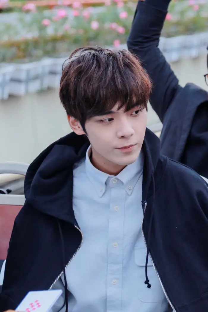 2023徐均朔南京演唱会(11月18日)演出详情(时间+地点+门票价格+购票地址) 2023徐均朔南京演唱会(11月18日)演出详情(时间+地点+门票价格+购票地址)