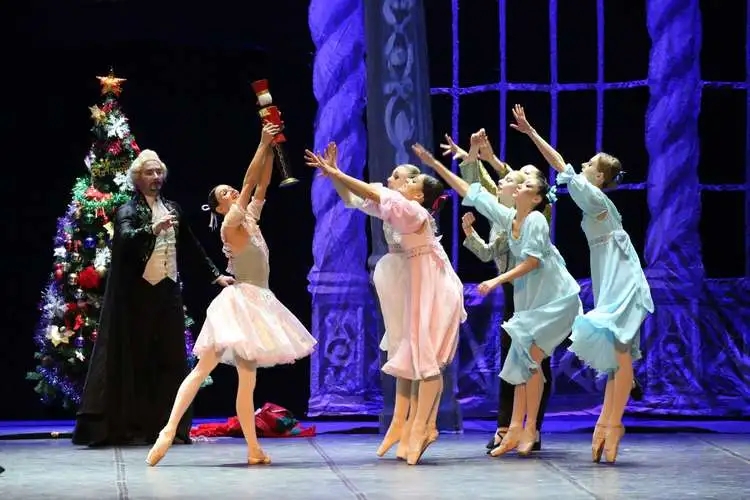 2023芭蕾舞《胡桃夹子》郑州站（12月26日）演出详情及购票信息