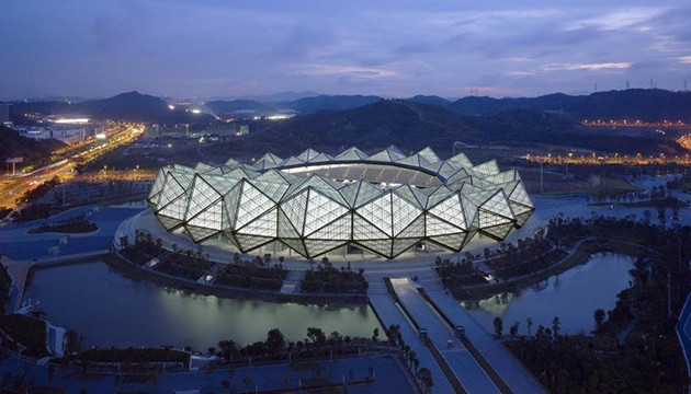 深圳龙岗区大运体育中心体育馆