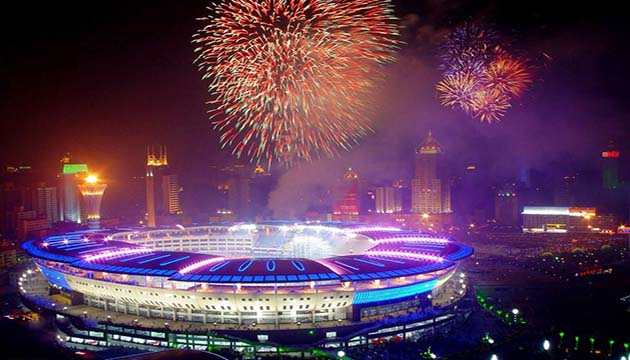 长沙贺龙体育中心体育场