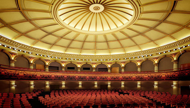 大连人民文化俱乐部-大剧场