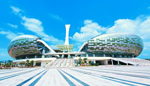 泉州海峡体育中心体育场
