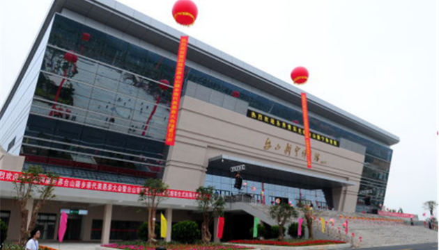 江门台山新宁体育馆