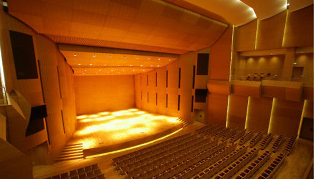 国图艺术中心（原国图音乐厅）