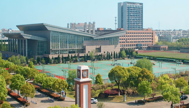 浙江理工大学体育场