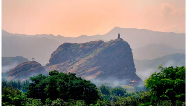 营口市鲅鱼圈区望儿山风景区