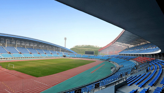 镇江市体育会展中心体育场