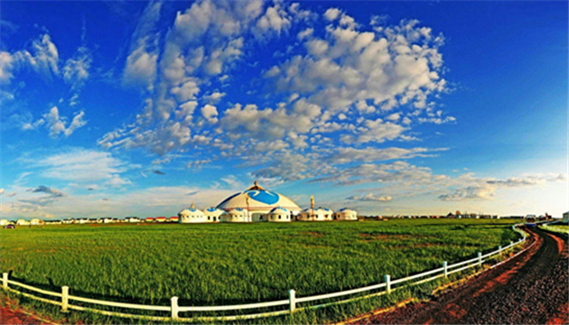 张北中都原始草原度假村