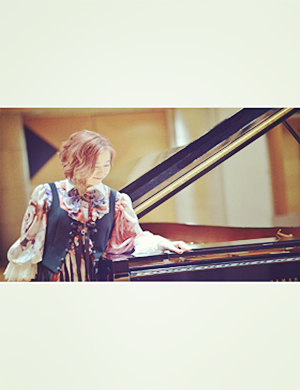 梶浦由记香港演唱会