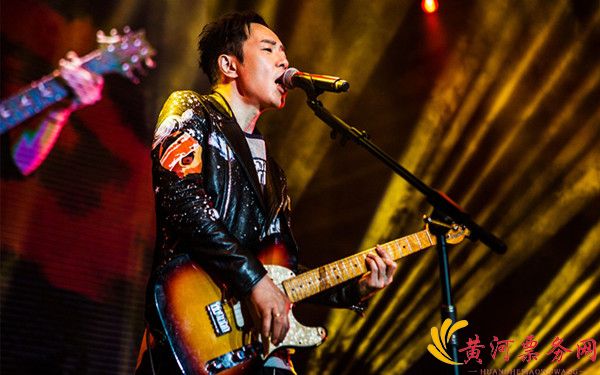 叶世荣黄贯中大连演唱会