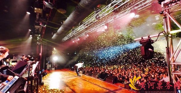 2017林忆莲PRANAVA造乐者世界巡回演唱会 武汉站 2017林忆莲PRANAVA造乐者世界巡回演唱会 武汉站