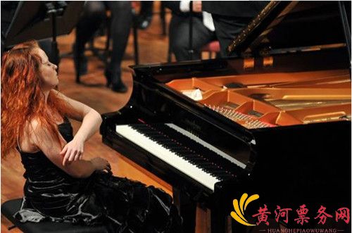 瑞吉娜•车尼彻科