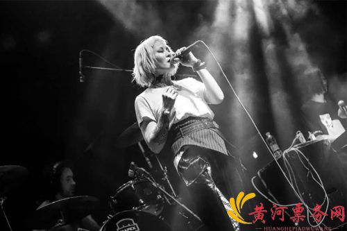 罗琦