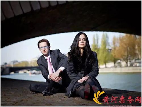 莱斯特里·萧泰斯与格里姆·詹森斯