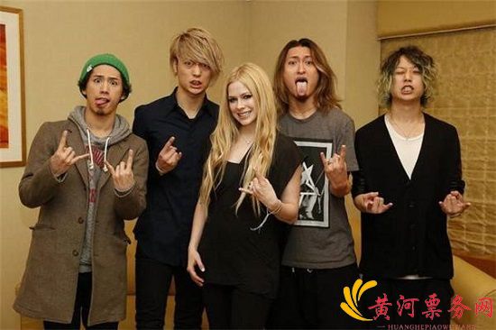 ONE OK ROCK
