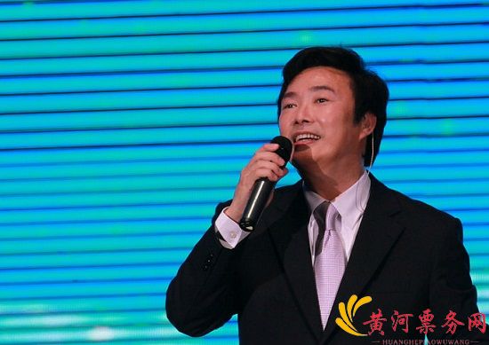 费玉清