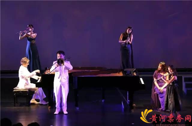 舞台剧《弹琴说爱》