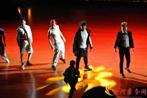 郑州话剧《羞羞的铁拳》 郑州话剧《羞羞的铁拳》