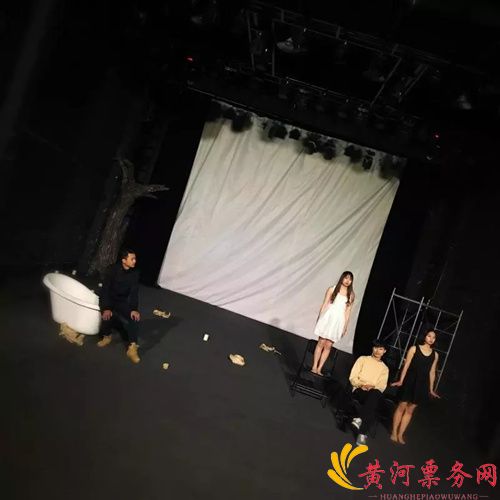 话剧剧照