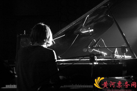 麦斯米兰 麦斯米兰