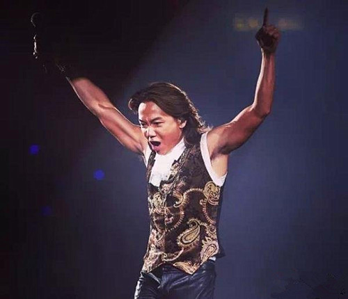 敬摇滚乐团广州演唱会