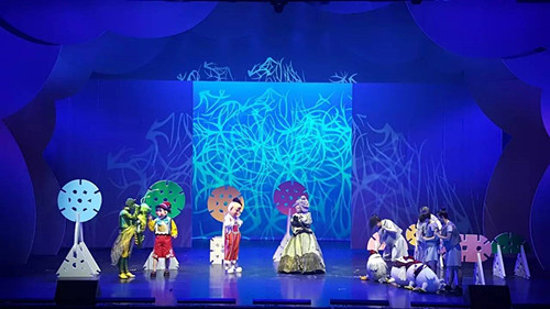 《小铃铛与比诺曹》