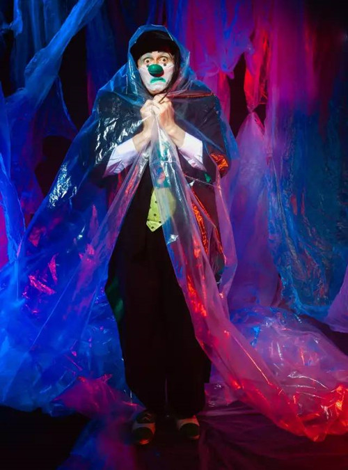 《塑料的狂想》