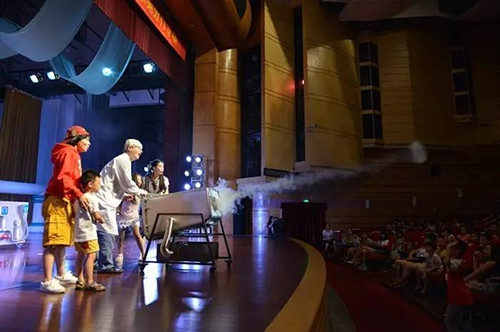 儿童剧《超能战队之小白科研室》