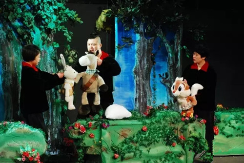 木偶剧《小马过河》