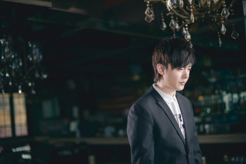 广州演唱会,让我们一起到广州体育馆2号馆,去感受洪卓立的现场音乐魅力吧!