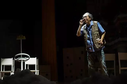 关虎屯的艳俗生活