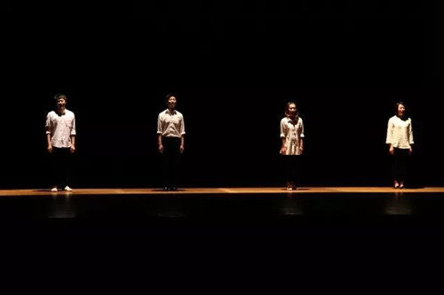 话剧《江晓东和刘小文》