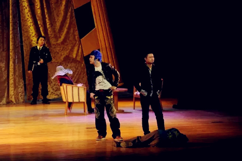 舞台剧《旋转卡门》