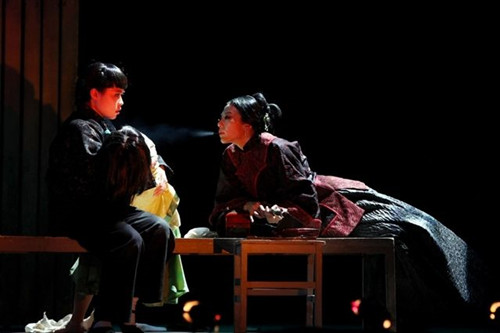 舞台剧《金锁记》