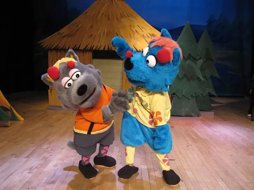 儿童剧《三只小猪》